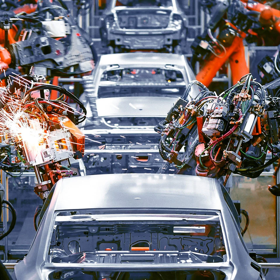 micfil-banner-industrie-vierkant Industriële productielijn met lasrobots