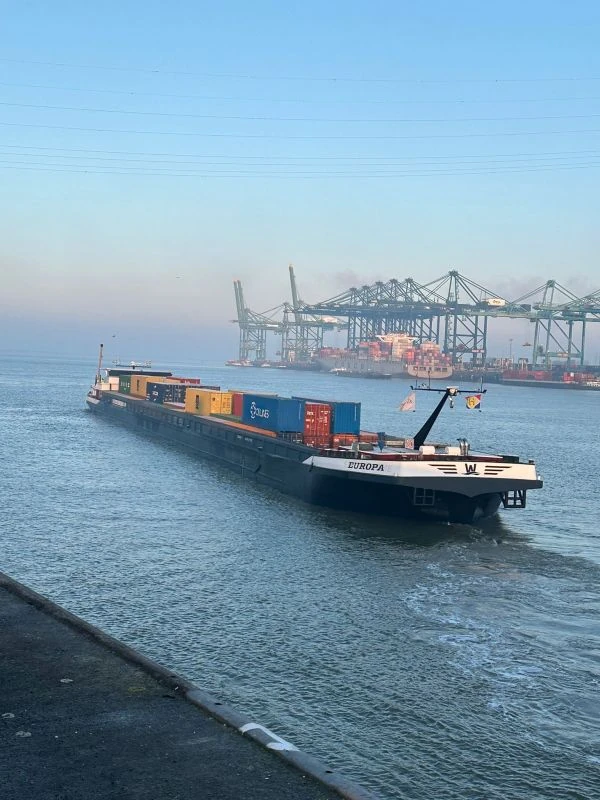 Motortankschip MTS Europa